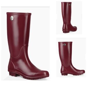 Garnet Ugg rain boot